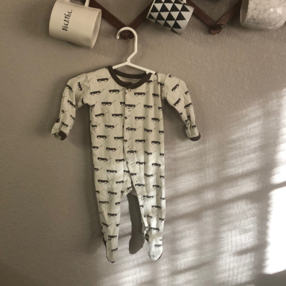 Wagon onesie